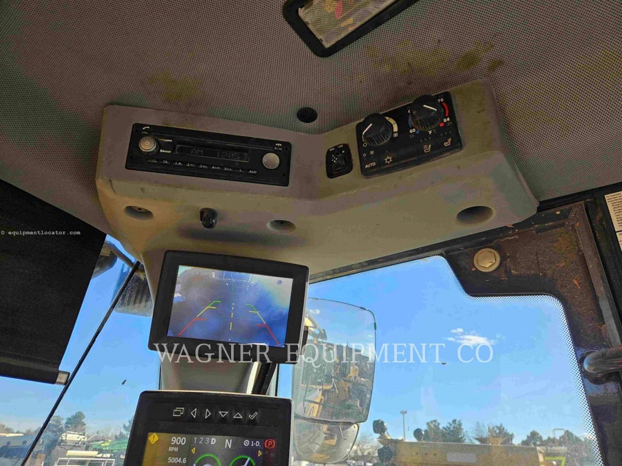 2021 John Deere 844L AG Image 8