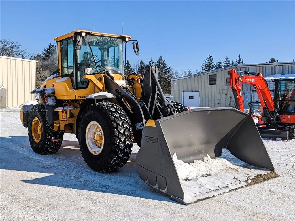 2022 Volvo L90H Image 4