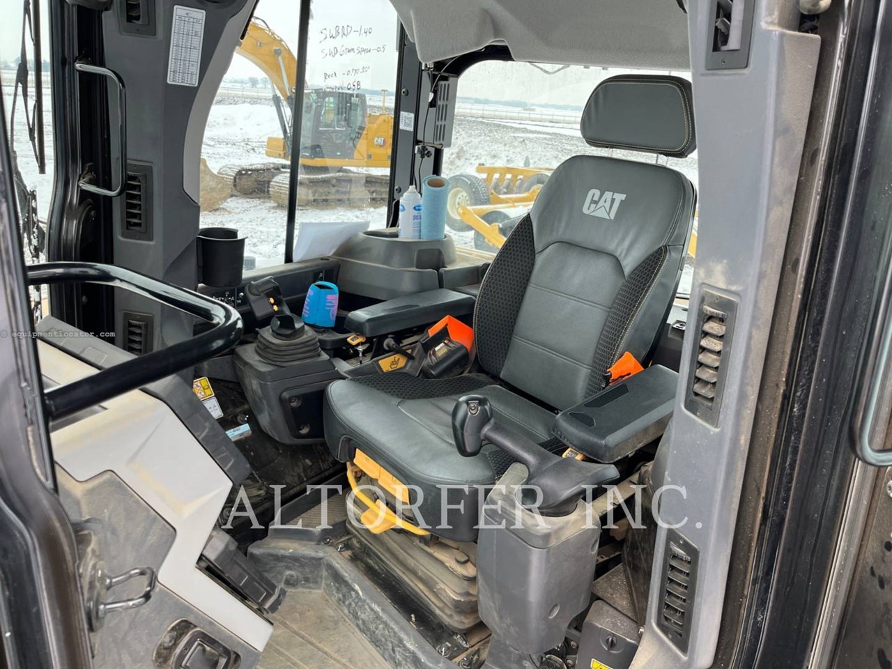 2024 Caterpillar D6-20XEVPT Image 10