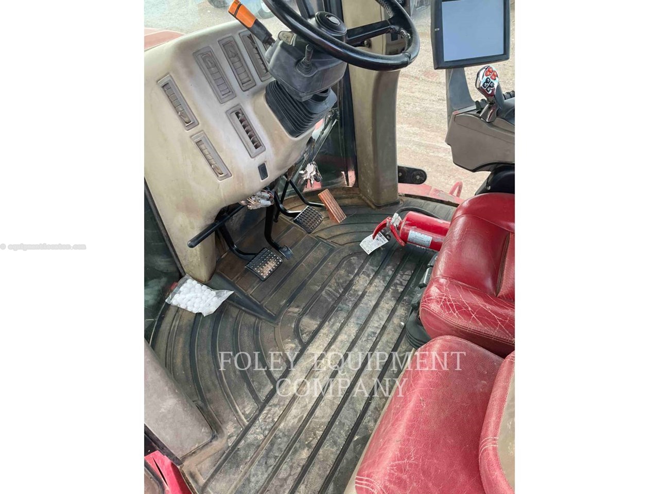 2014 Case 600 QUAD TRAC Image 10