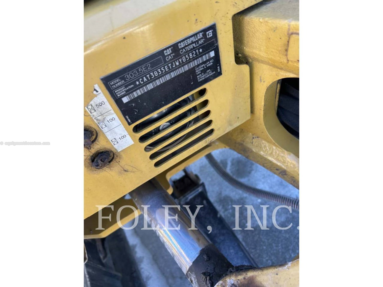 2019 Caterpillar 303.5E2CR Image 6