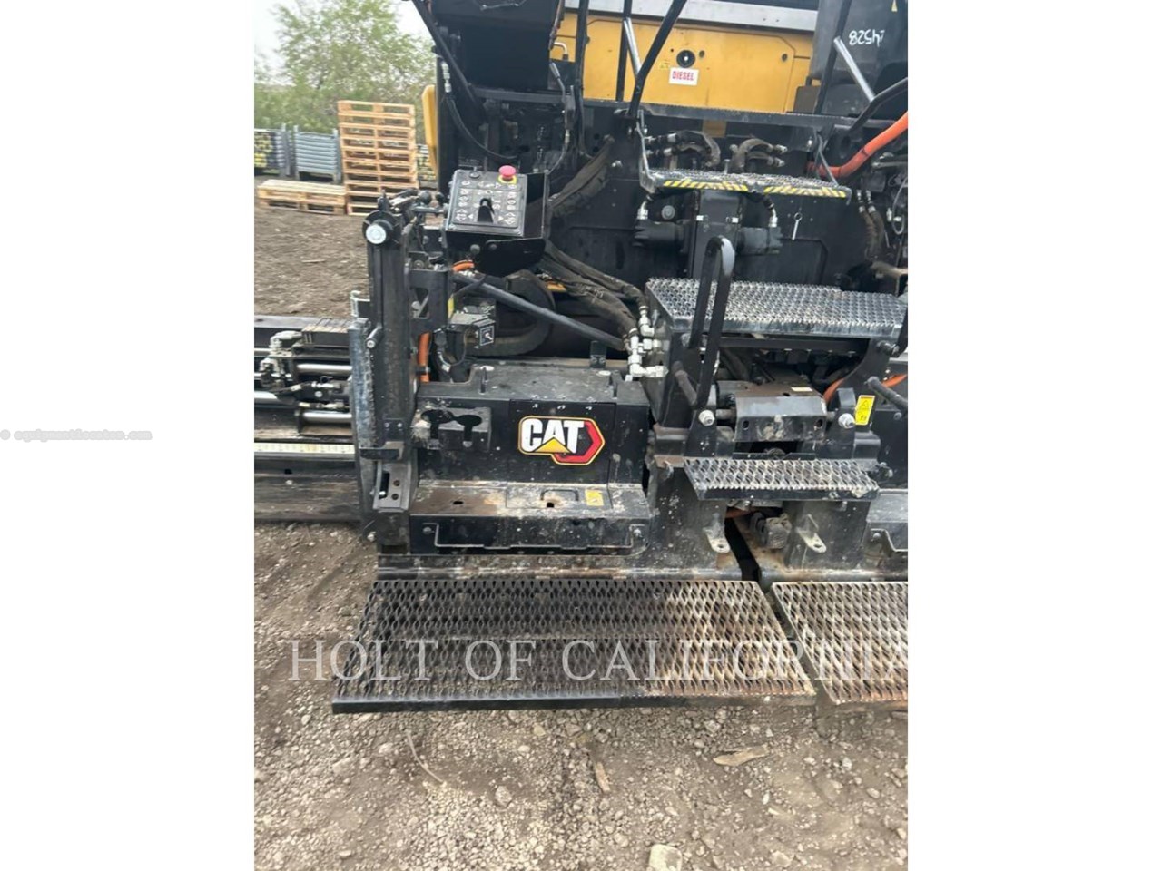 2024 Caterpillar AP455 Image 10