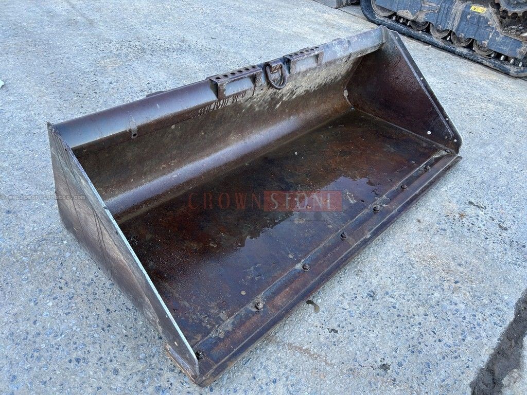 Bobcat 74" Low Profile Bucket Image 2