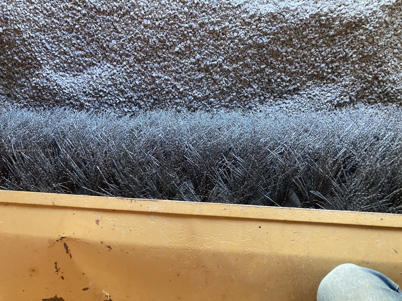 2006 John Deere 5325 Image 10