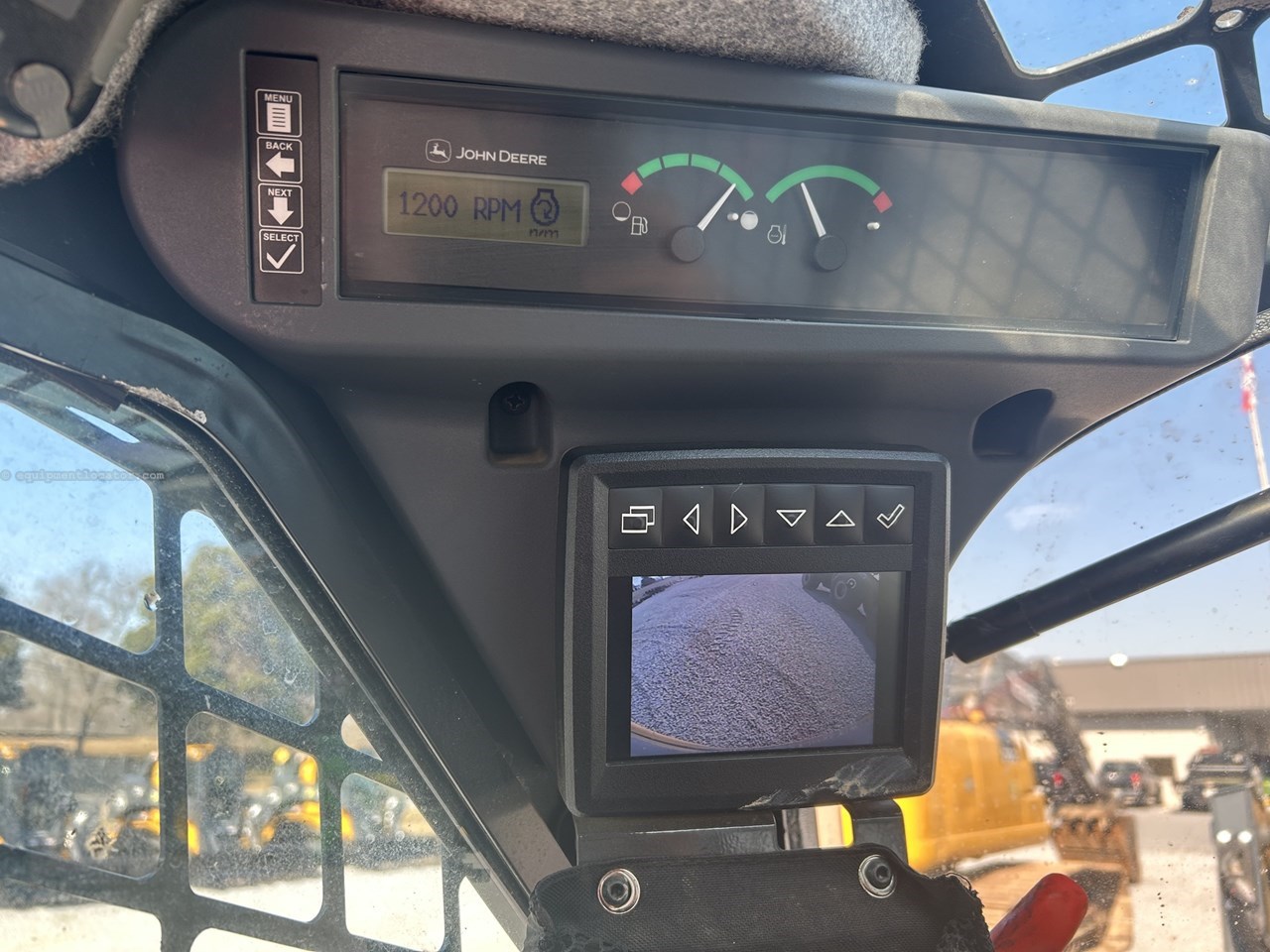 2024 John Deere 325G Image 10