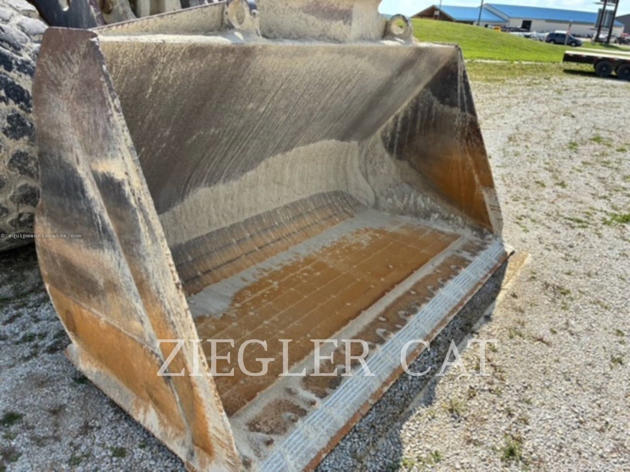 2001 Volvo L150 Image 10