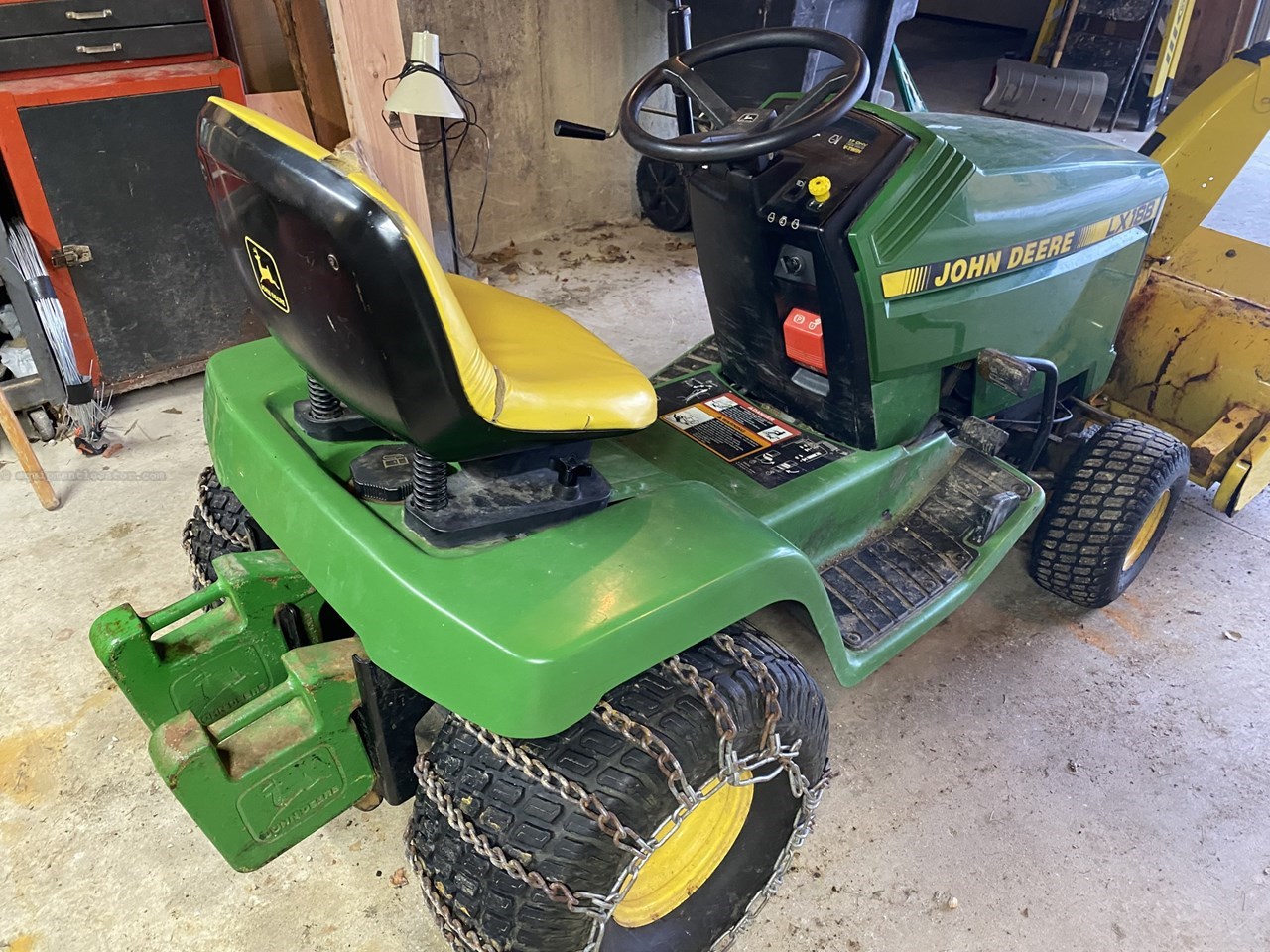 1997 John Deere LX188 Image 4