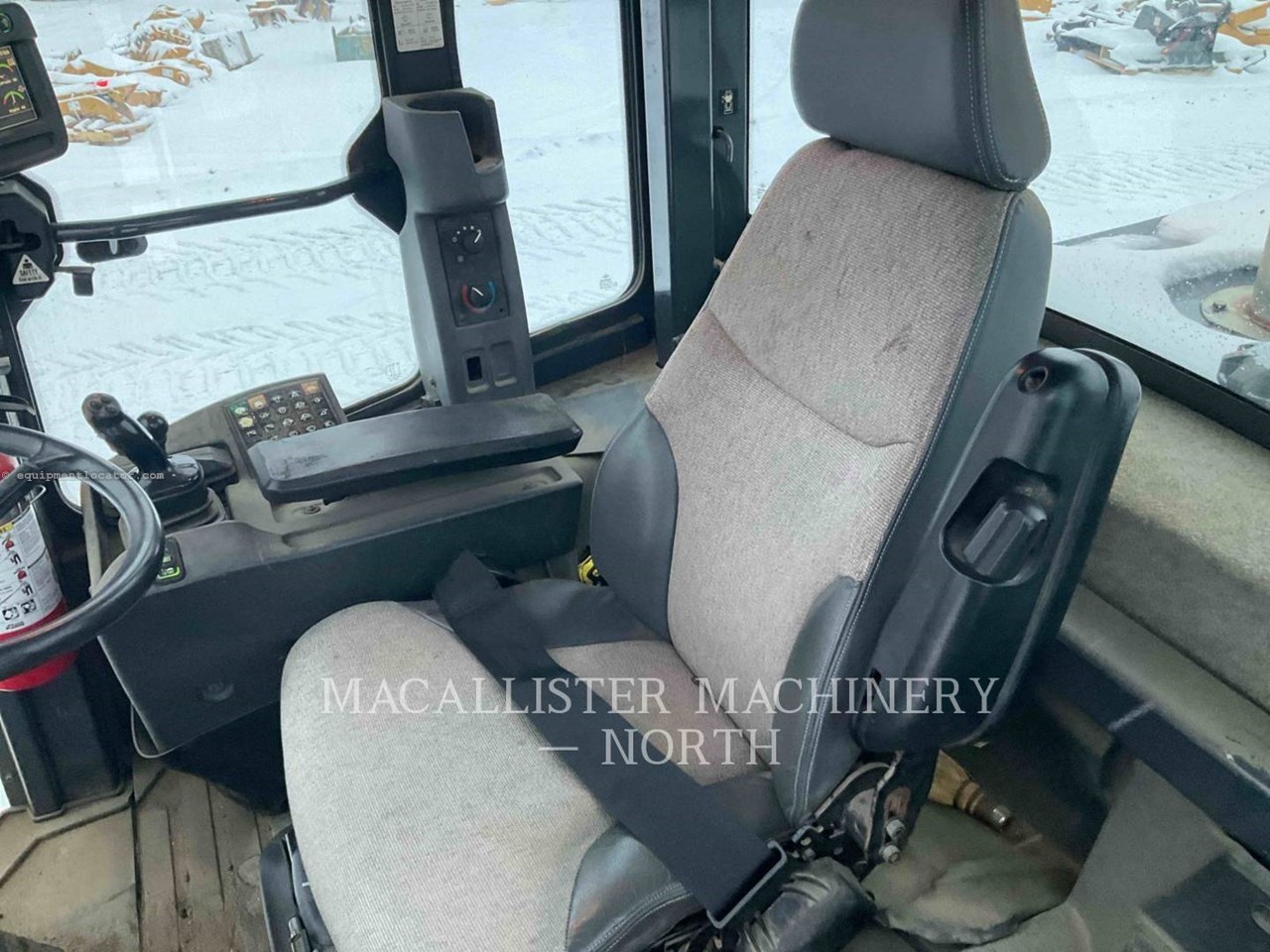 2009 John Deere 624K Image 10