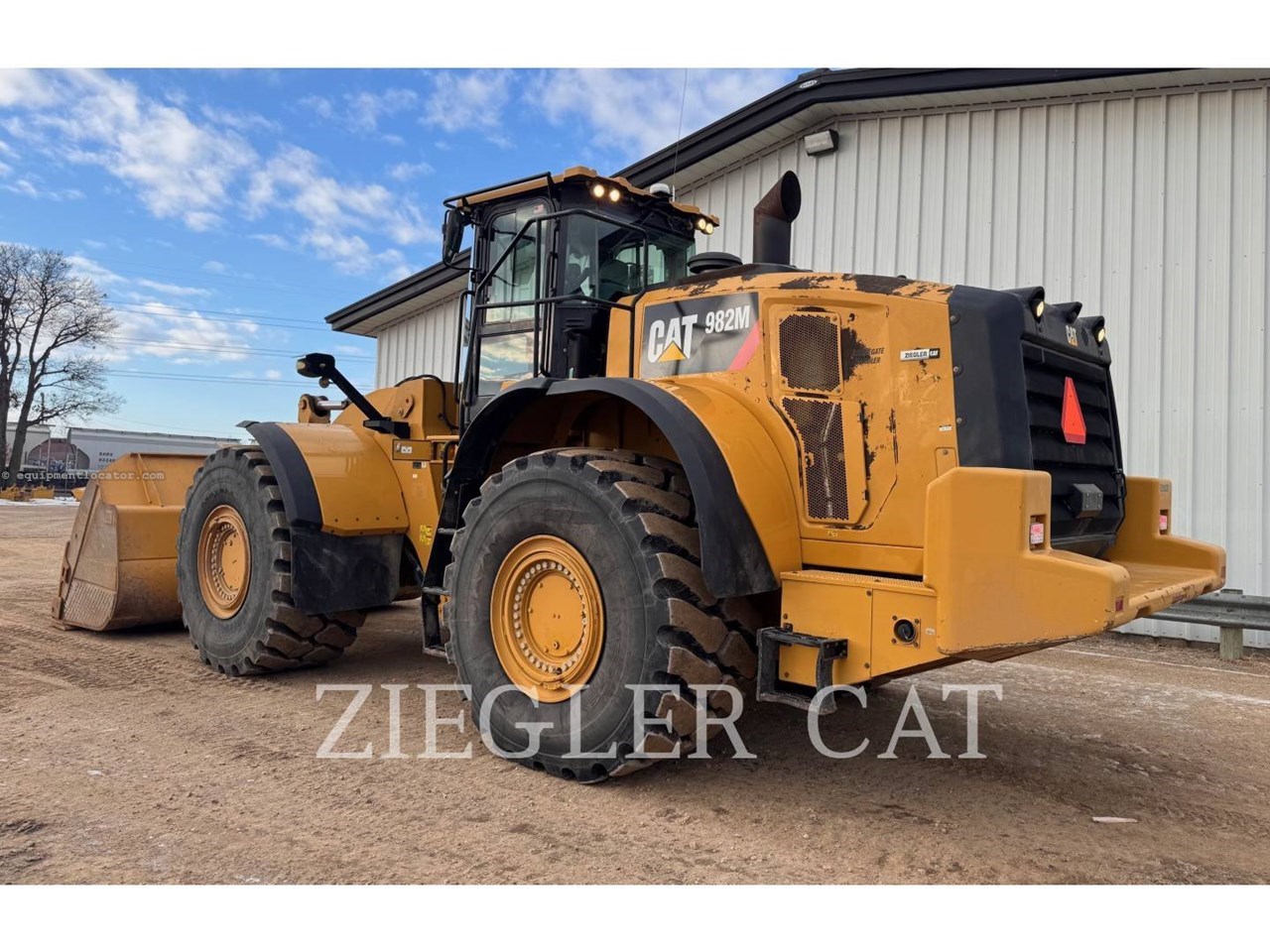 2017 Caterpillar 982M Image 4