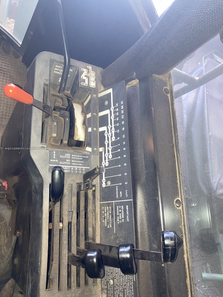 1979 John Deere 8440 Image 10