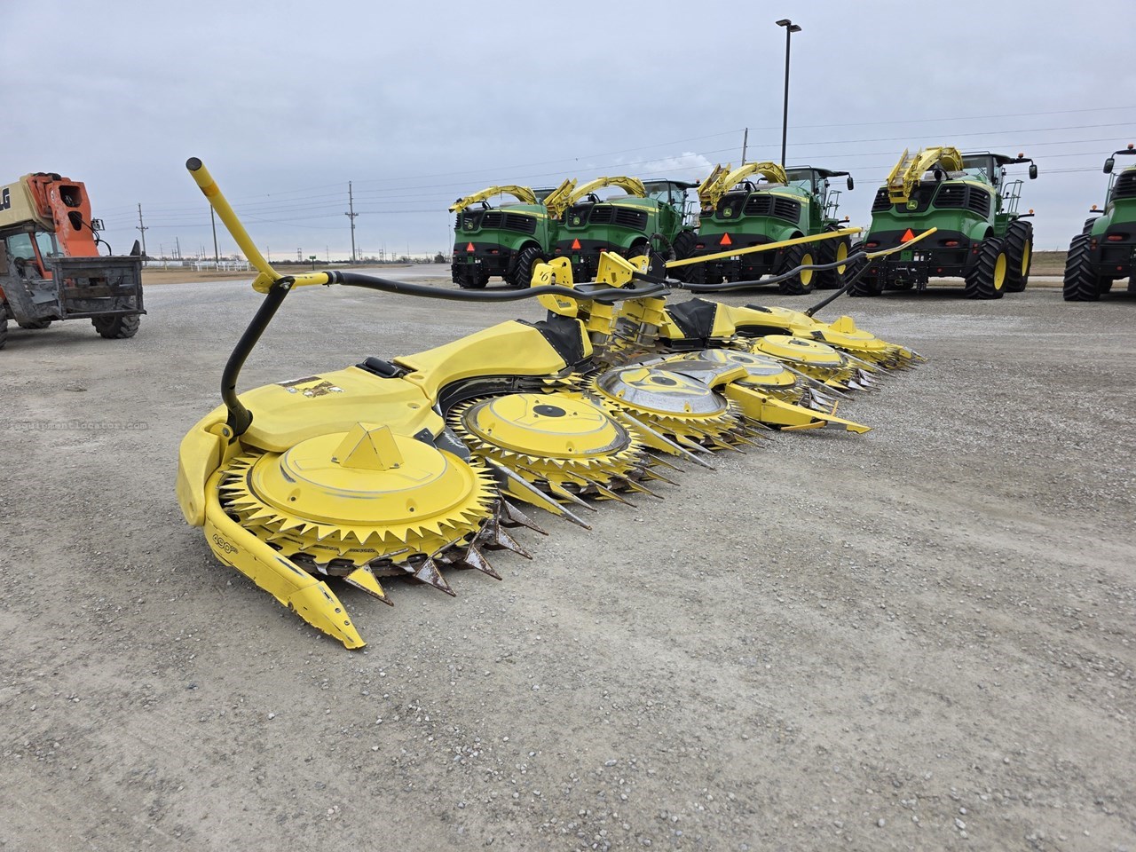 2025 John Deere 490plus Image 4