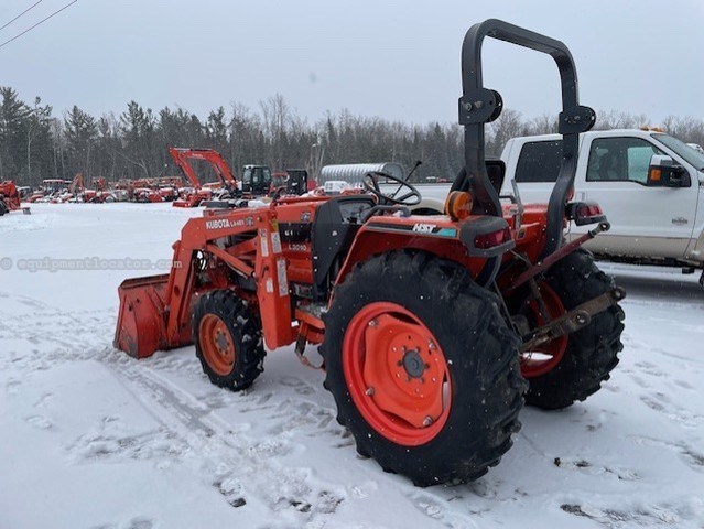 1999 Kubota L3010HST Image 4