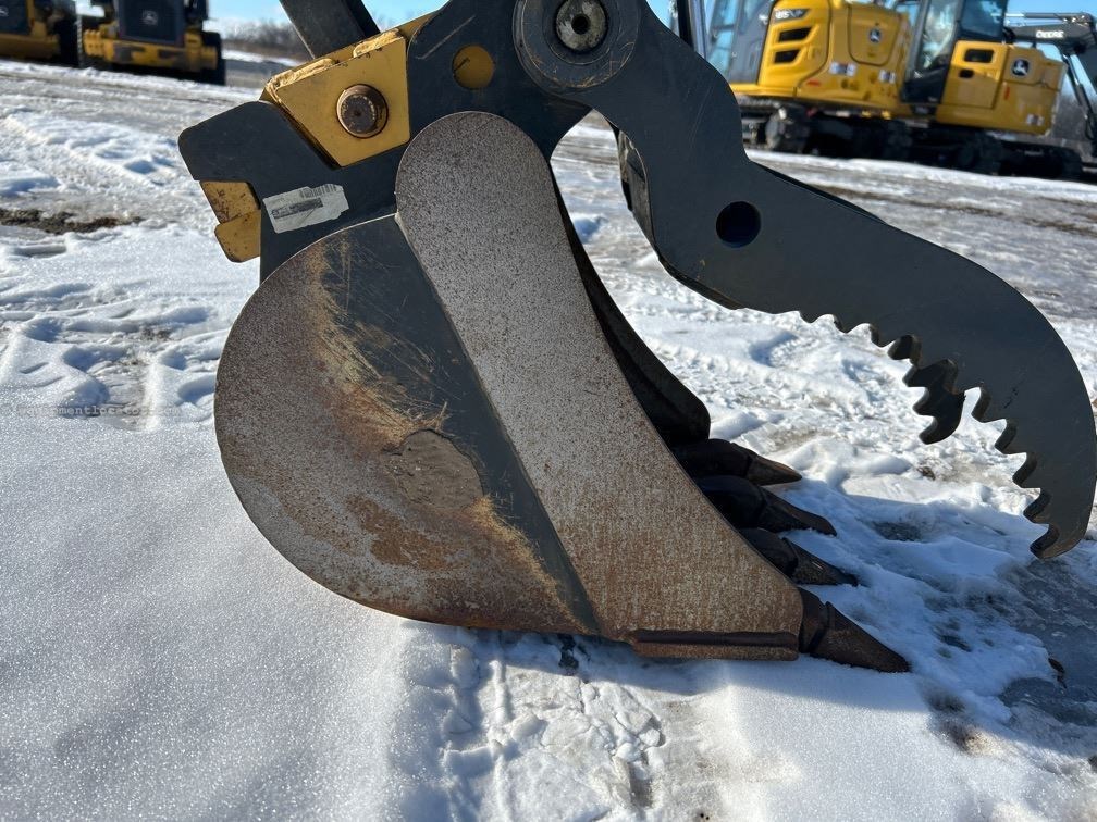 2022 John Deere 30G Image 10