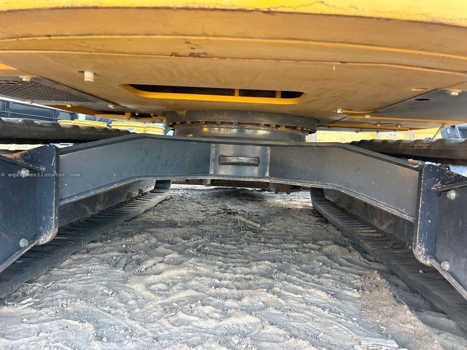 2024 John Deere 60P Image 16