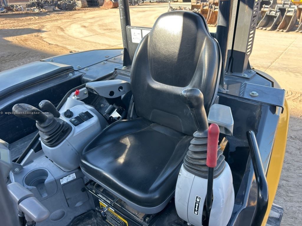 2024 John Deere 60P Image 30