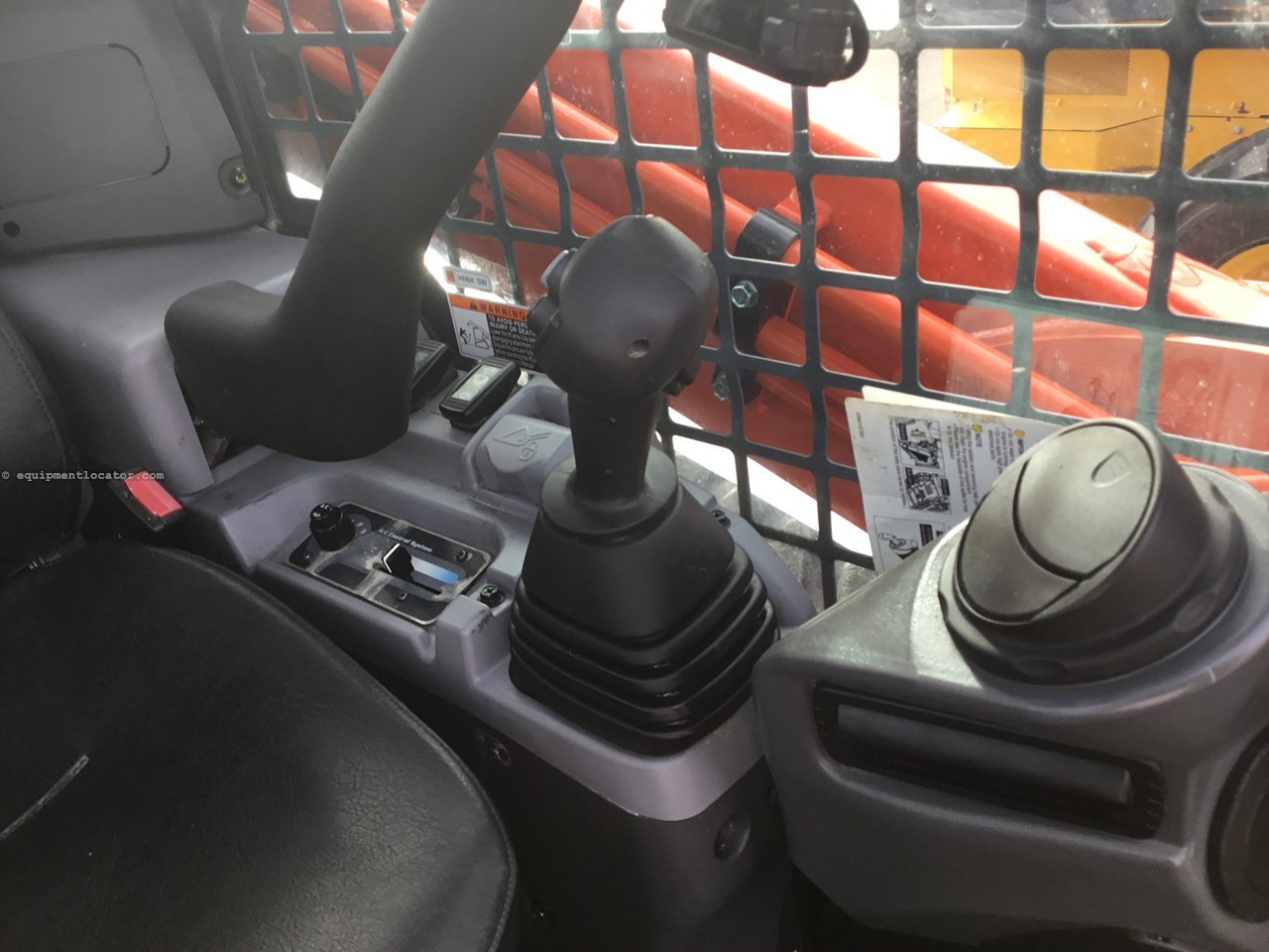 2024 Kubota SVL97-2 Image 10