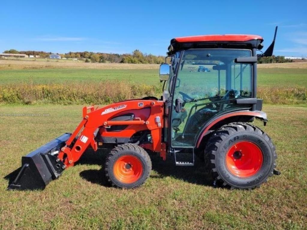 2025 Kioti CK2620SECHR Image 3