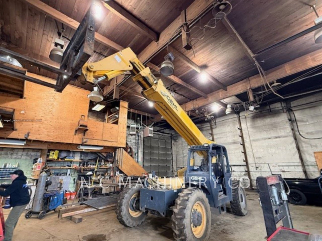 2000 Gehl RS842 Image 1