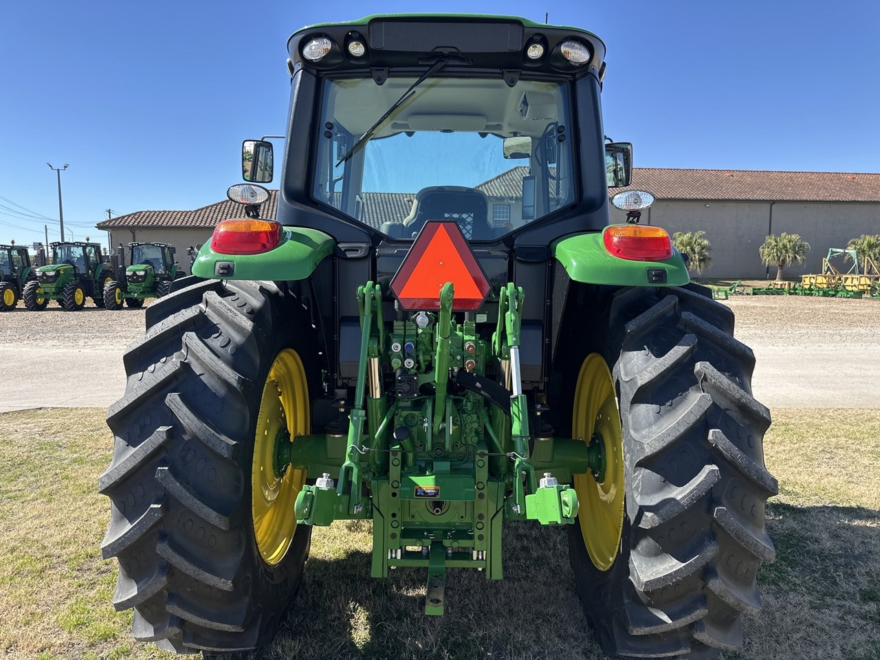 2024 John Deere 6120M Image 4