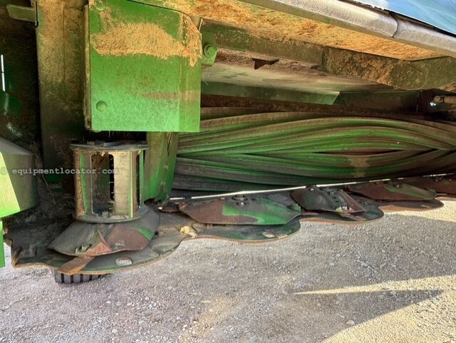 2023 John Deere C400 Image 10