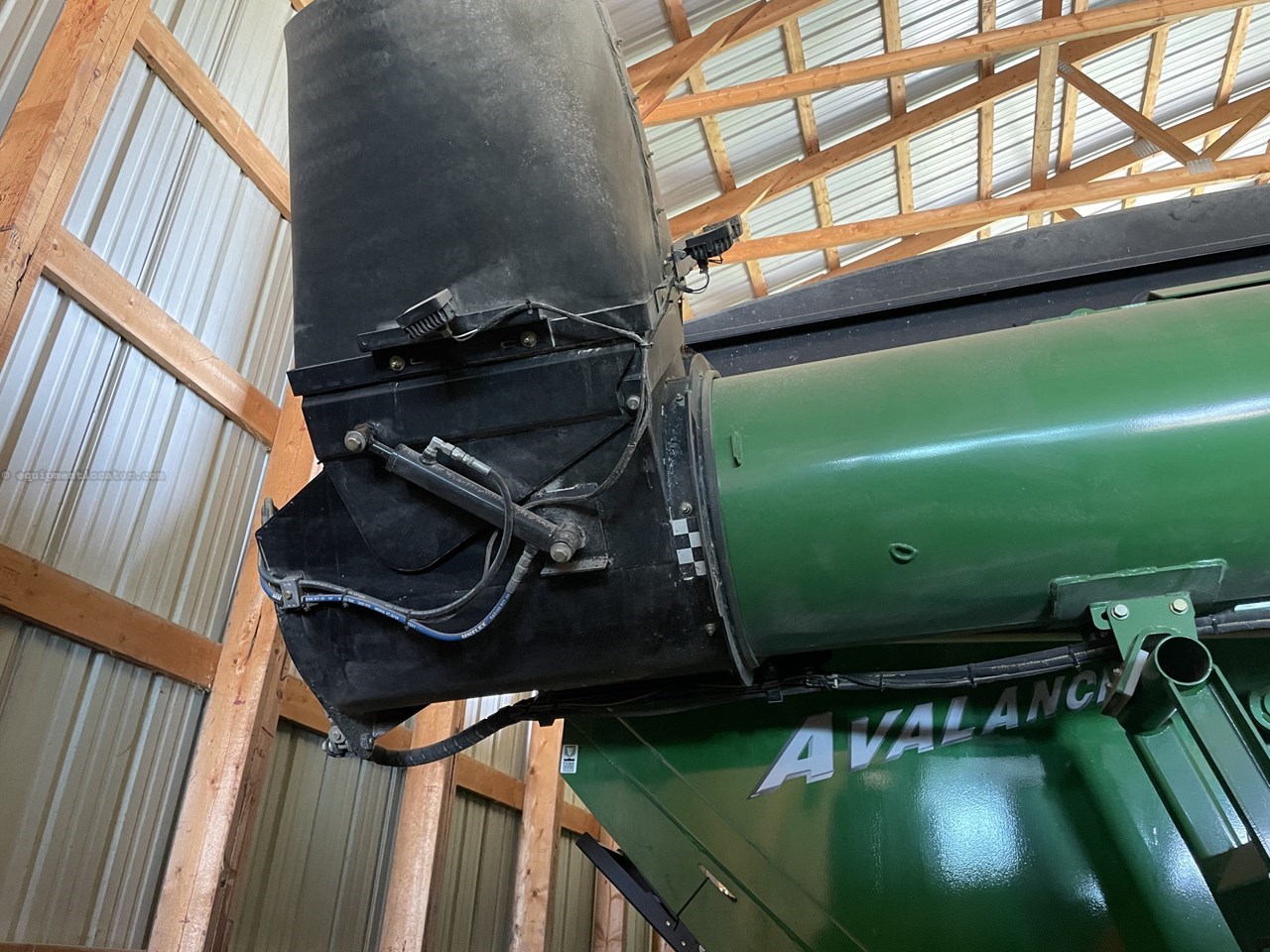 2022 Brent 1596 Image 10