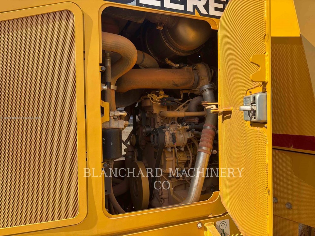 2018 John Deere 755K Image 20