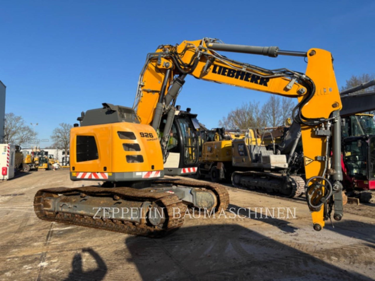 2019 Liebherr R926 Image 2
