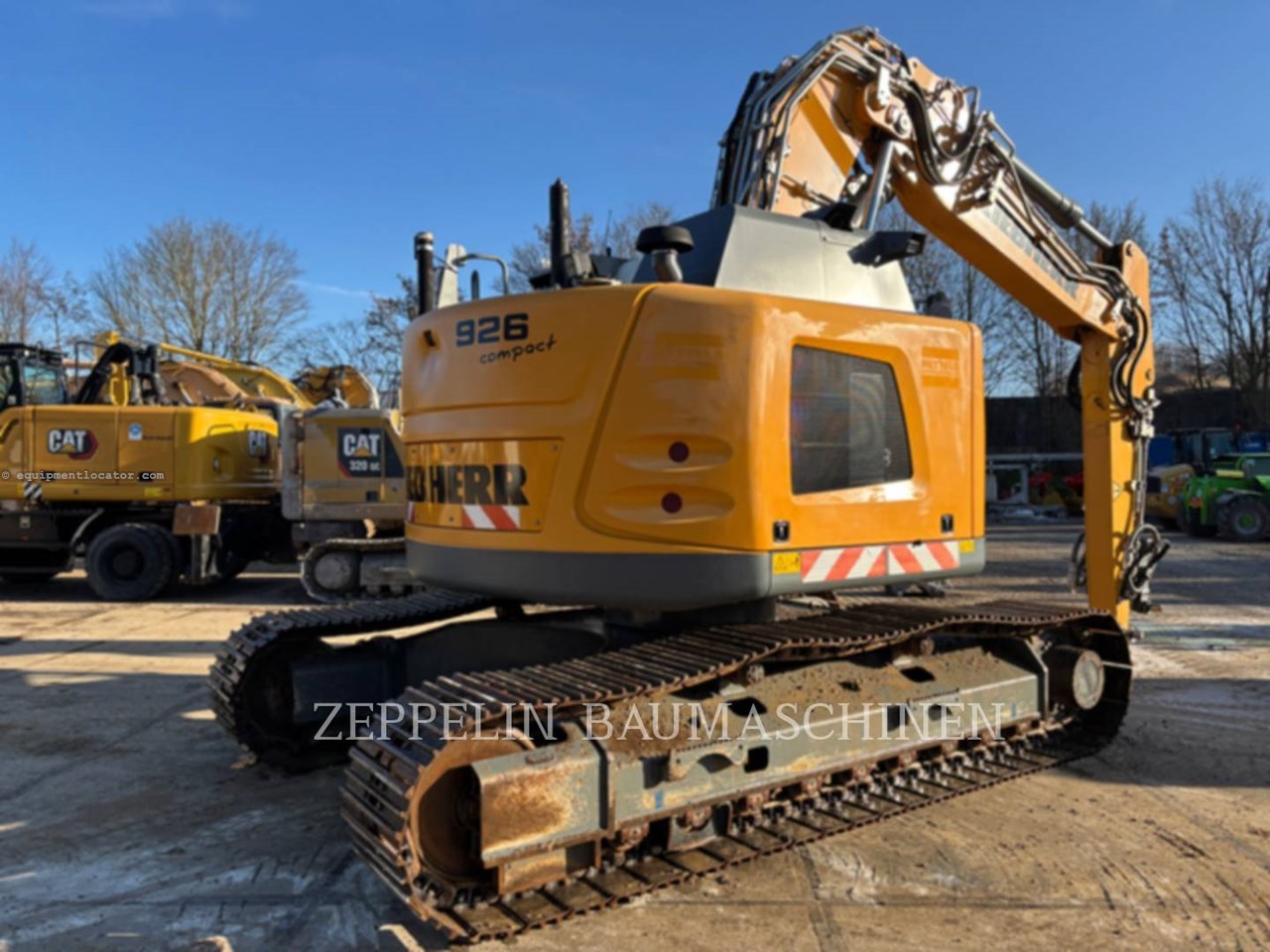 2019 Liebherr R926 Image 3