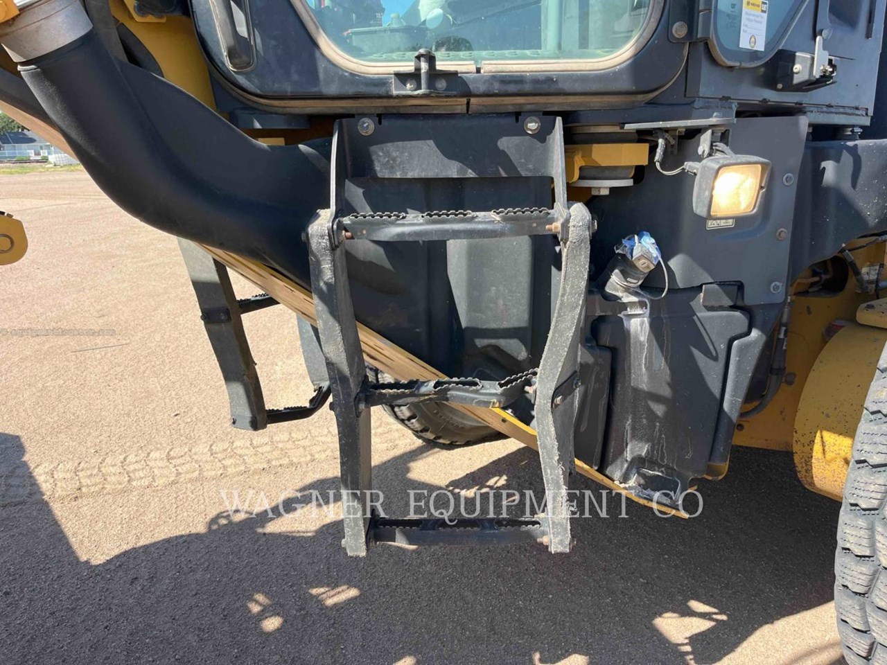 2018 Caterpillar 140M3 AWD Image 10