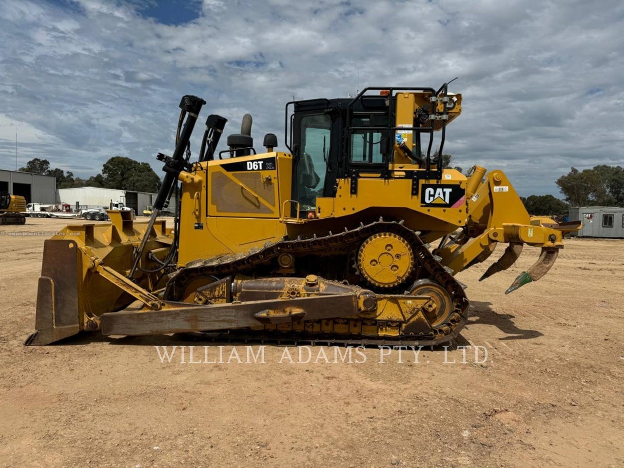 2017 Caterpillar D6T Image 10