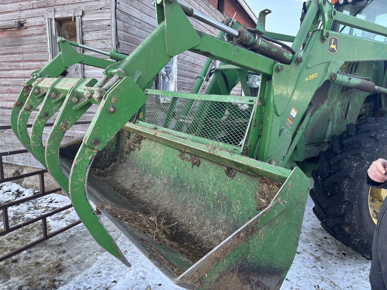 2013 John Deere 6170M Image 10