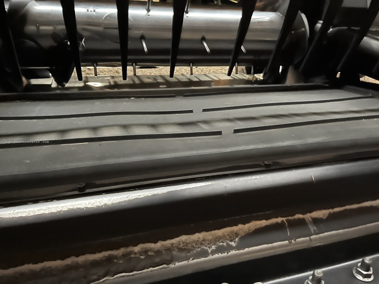 2023 MacDon FD240 Image 10