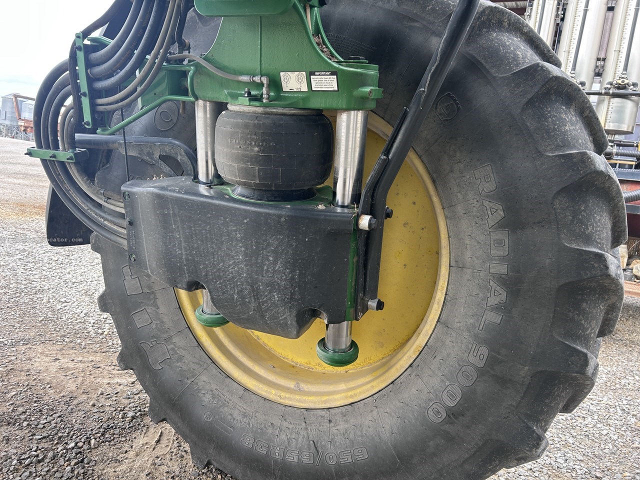 2024 John Deere 412R Image 10