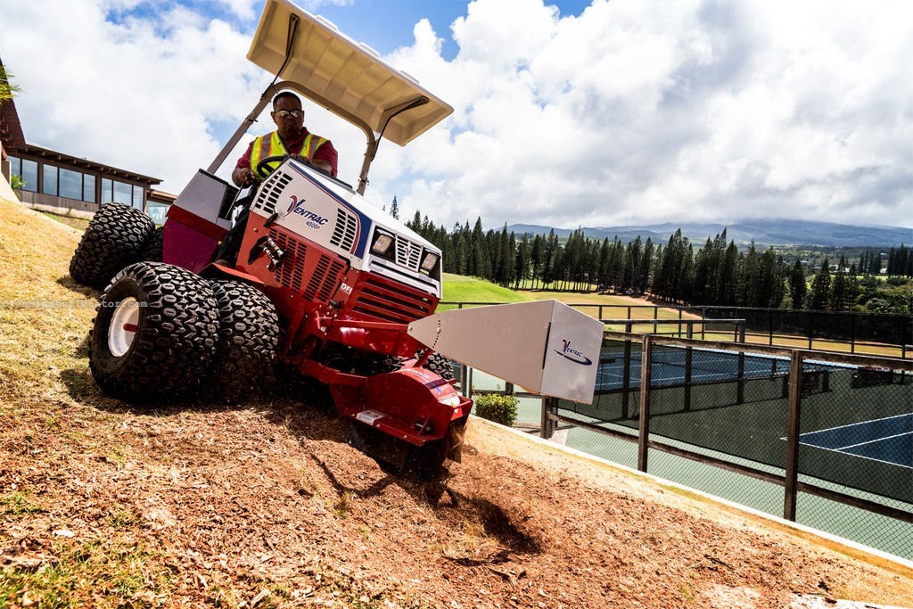 Ventrac KC180 Image 2