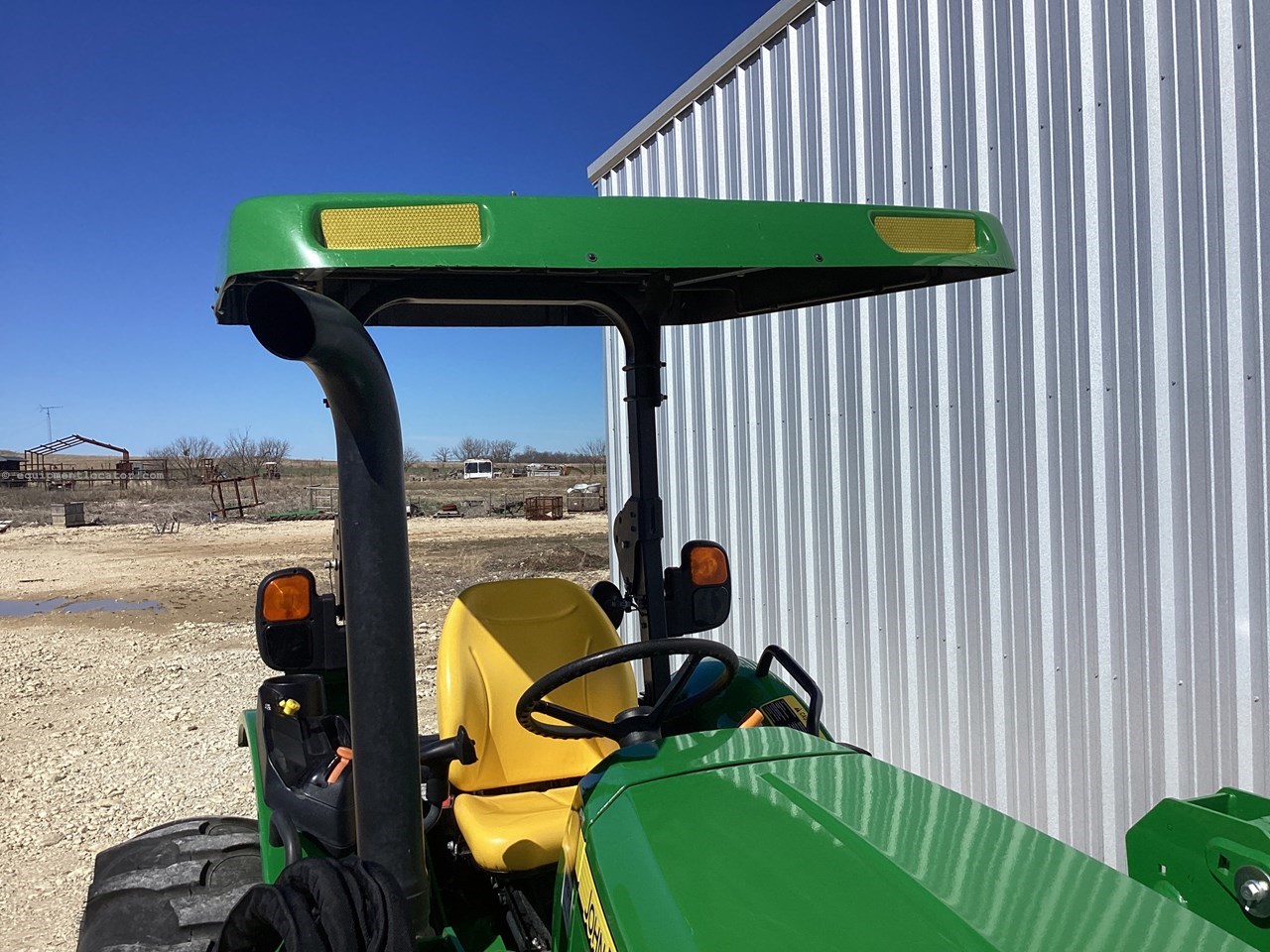 2024 John Deere 5075E Image 10