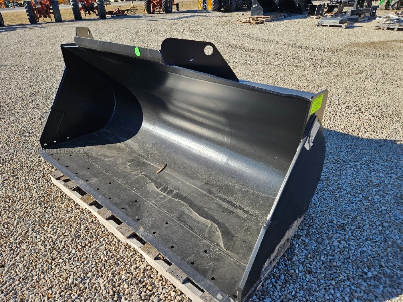 2026 JCB 335/02719 Image 2