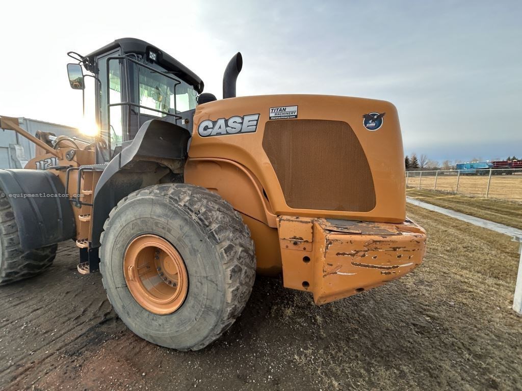 2011 Case 1121F Image 10