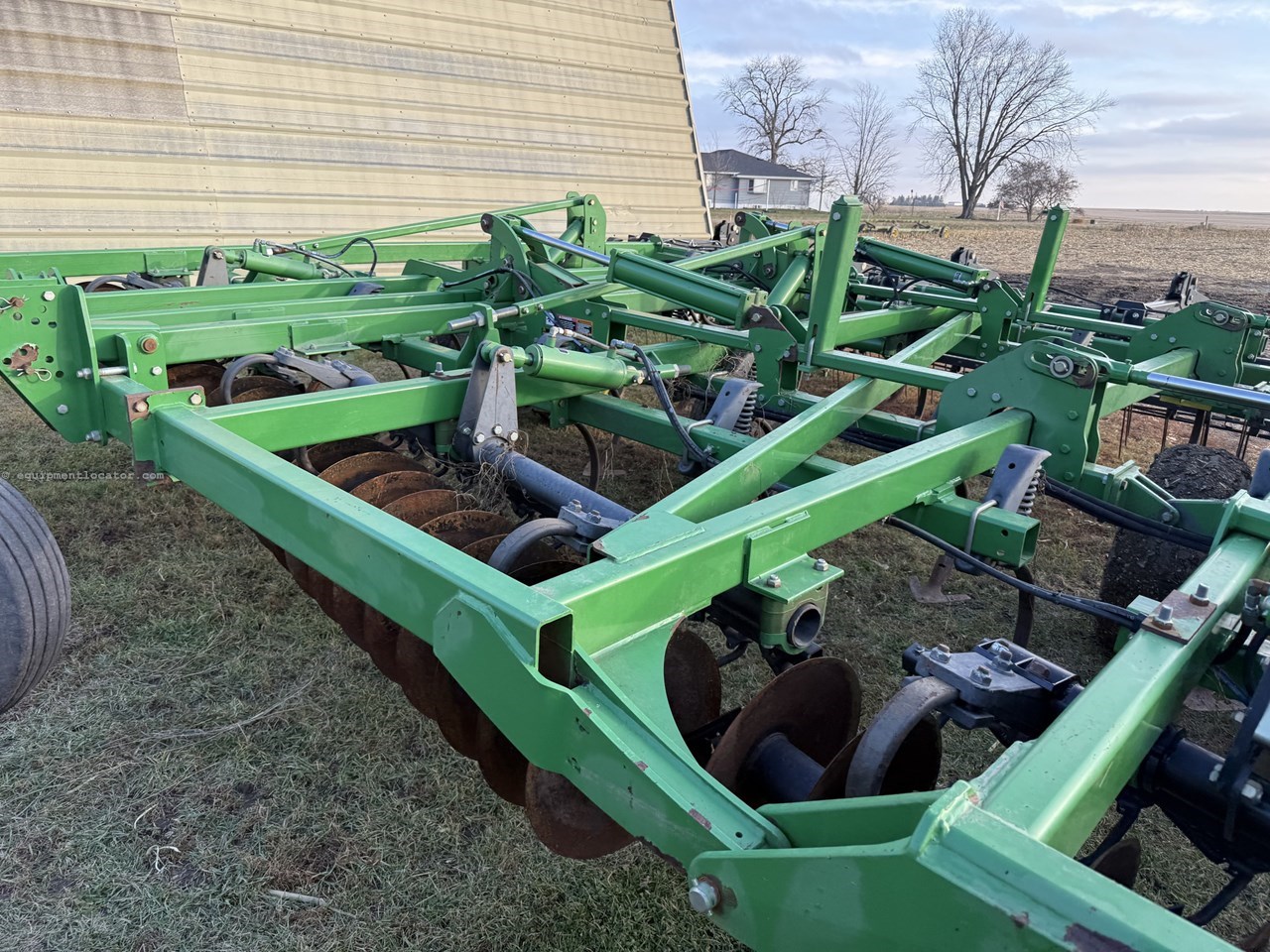 2012 John Deere 2310 Image 10