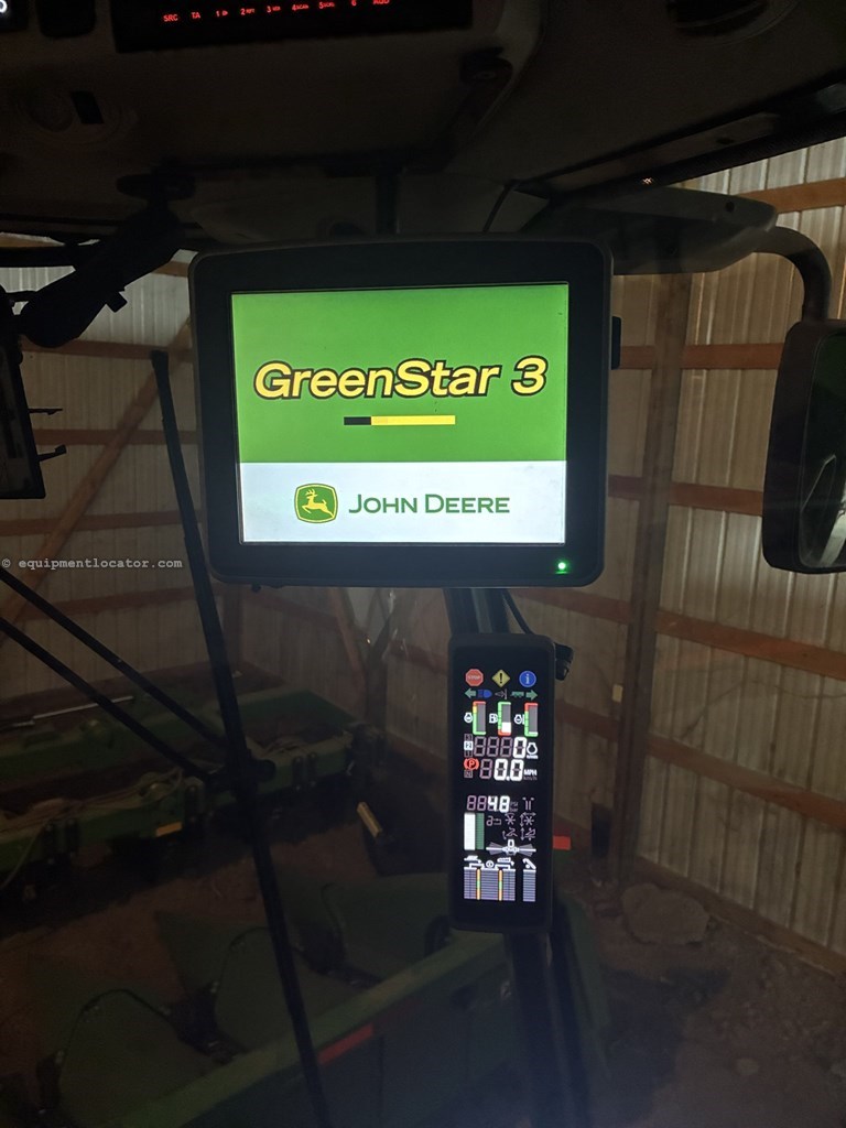 2013 John Deere S660 Image 10