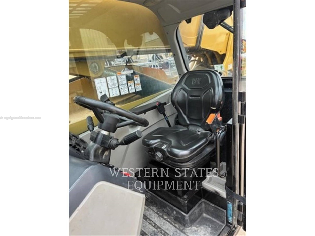 2017 Caterpillar TL1255D Image 6