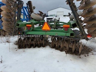 2003 John Deere 637 Image 6