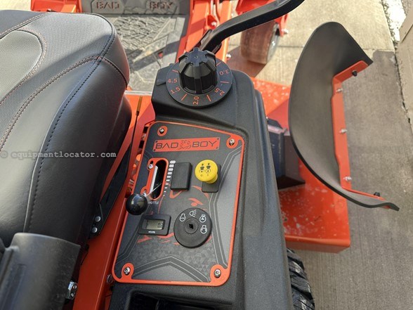 2026 Bad Boy Maverick HD 60" Image 7