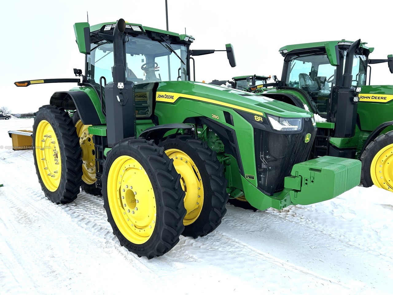 2024 John Deere 8R 280 Image 2