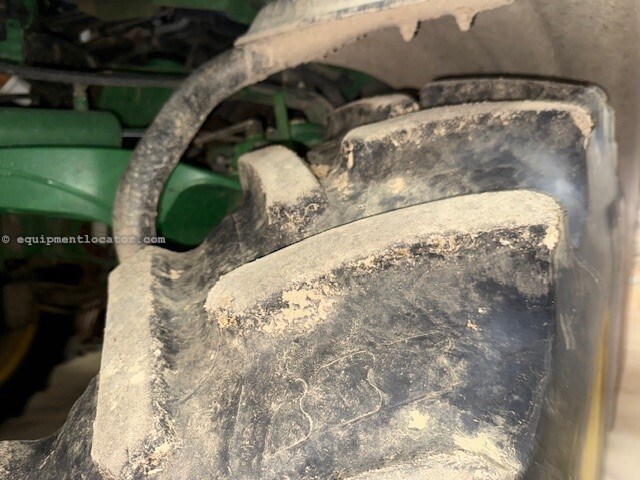 2018 John Deere R4038 Image 15