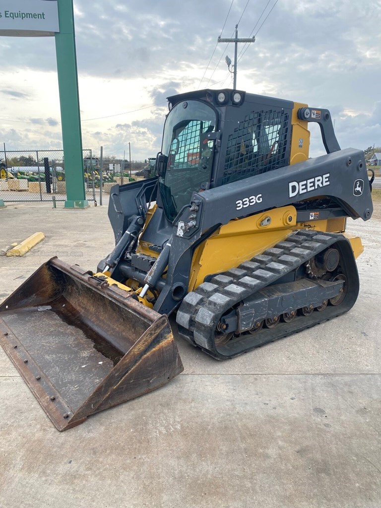2021 John Deere 333G Image 2