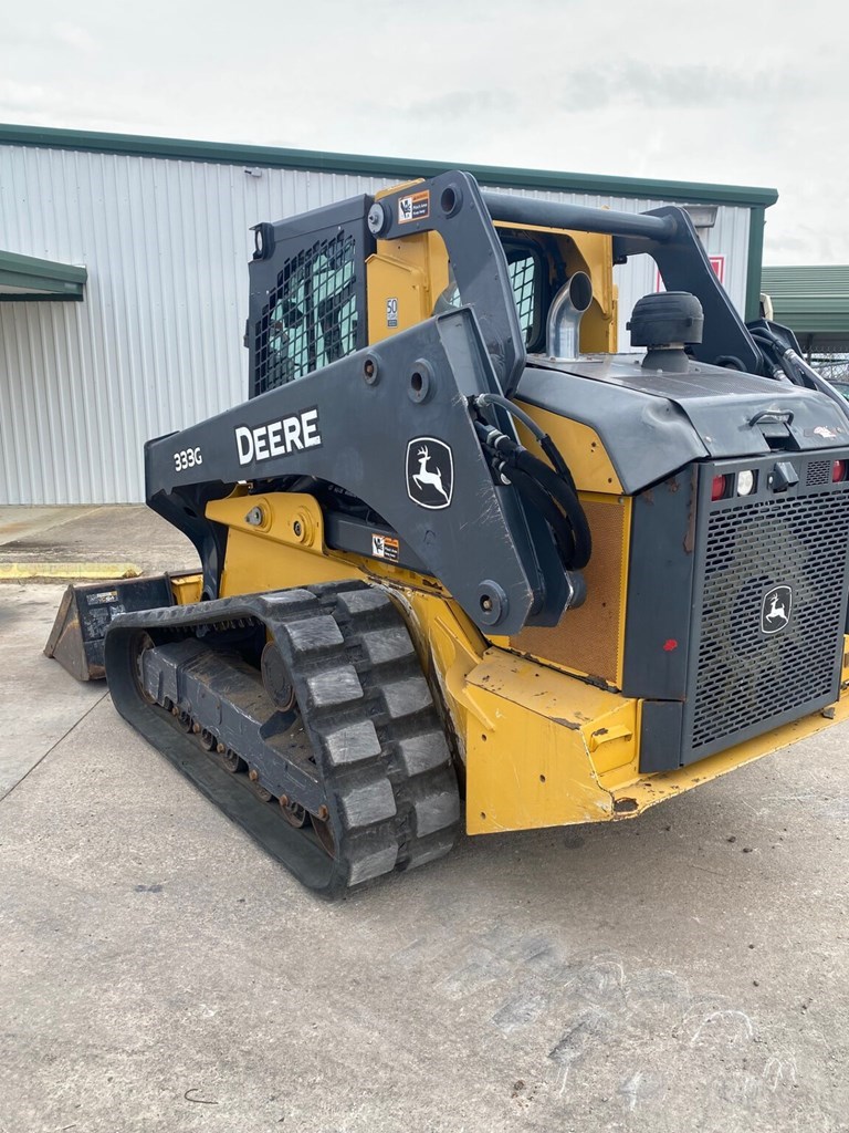 2021 John Deere 333G Image 3