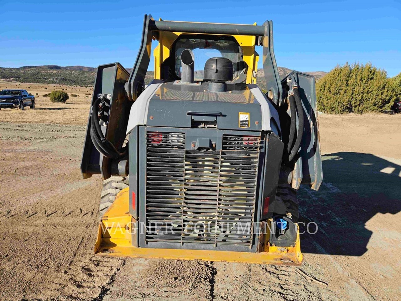 2019 John Deere 330G Image 10