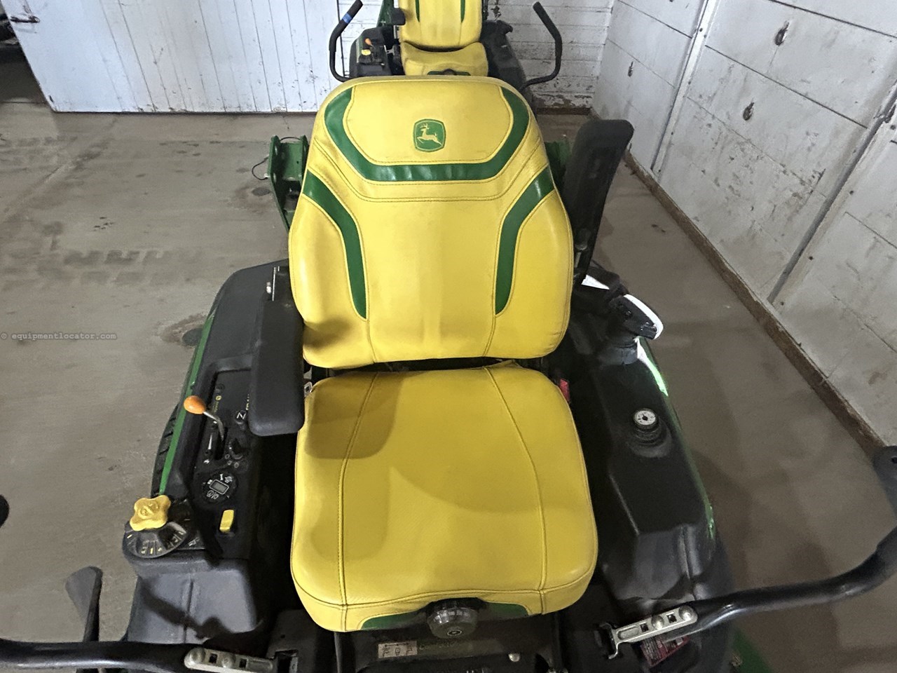 2024 John Deere Z930M Image 10