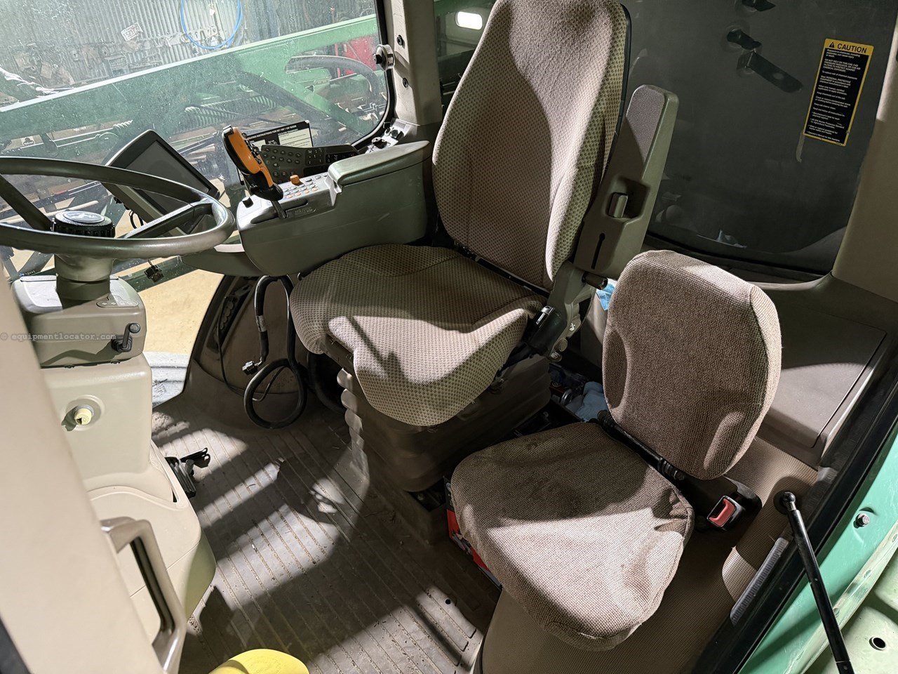 2015 John Deere R4038 Image 10