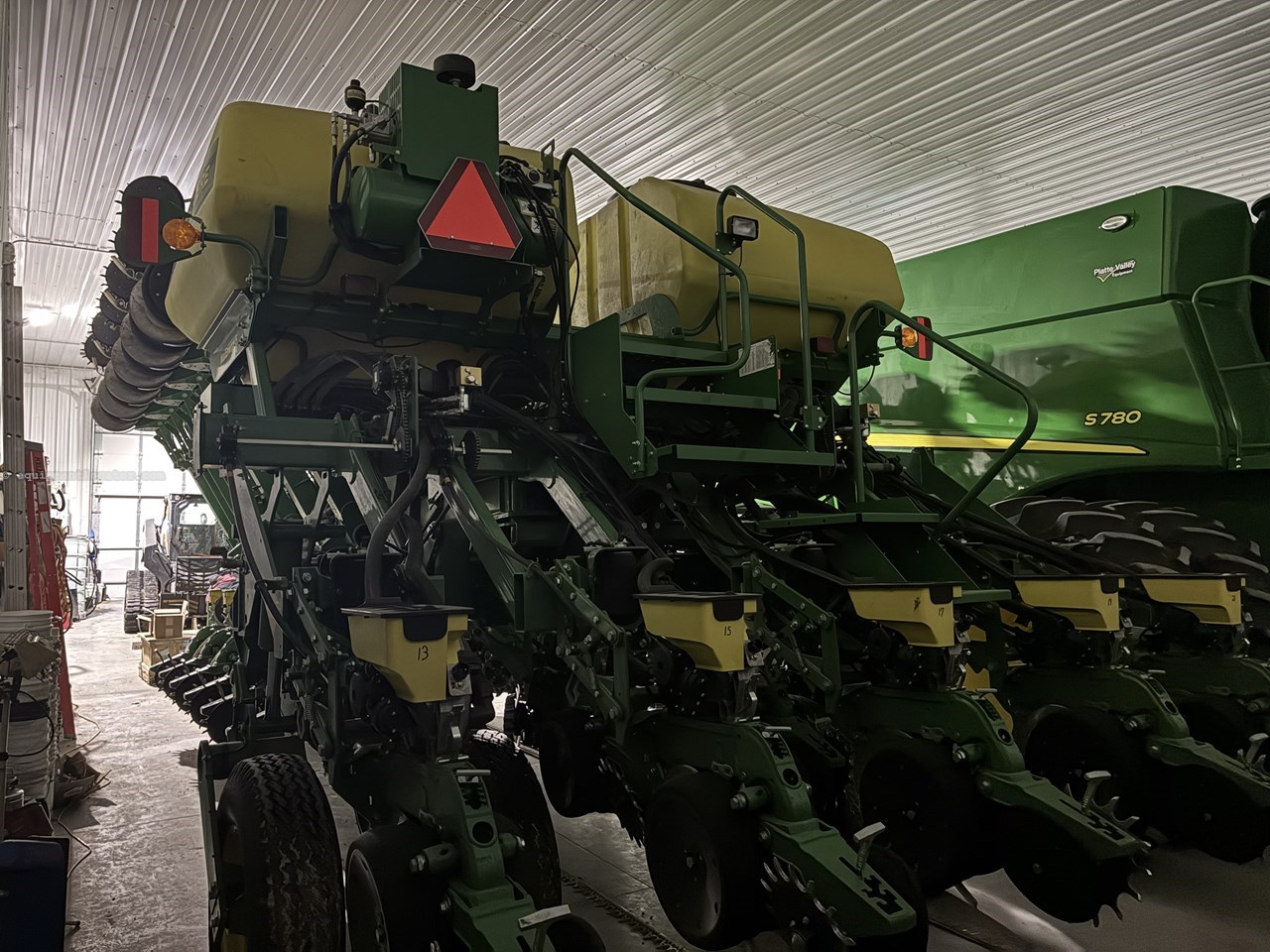 2016 John Deere 1795 Image 3